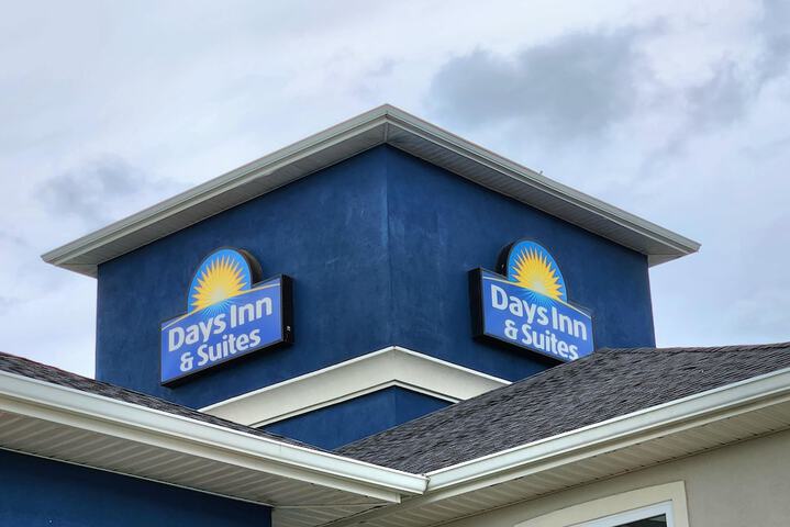 Days Inn & Suites by Wyndham Thibodaux