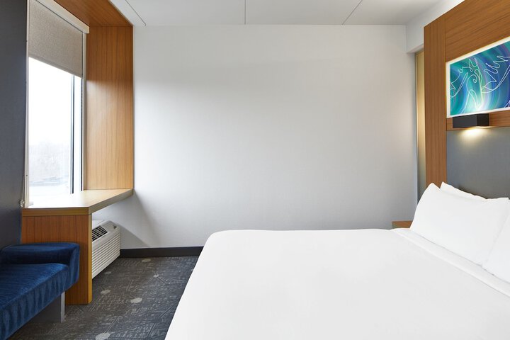 Room 17 of 63