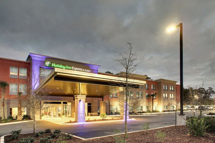 Holiday Inn Express & Suites Summerville by IHG