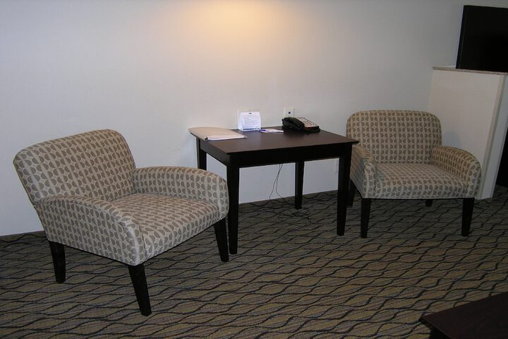 Room 12 of 23
