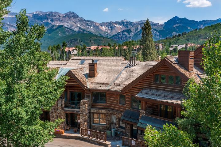 Mountain Lodge Telluride