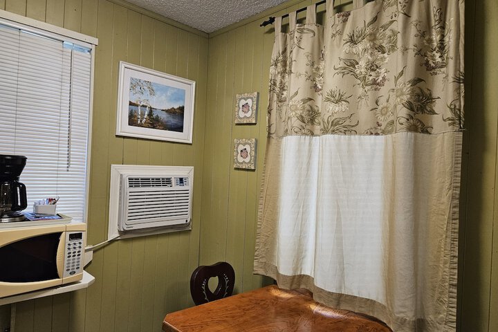 Room 35 of 88