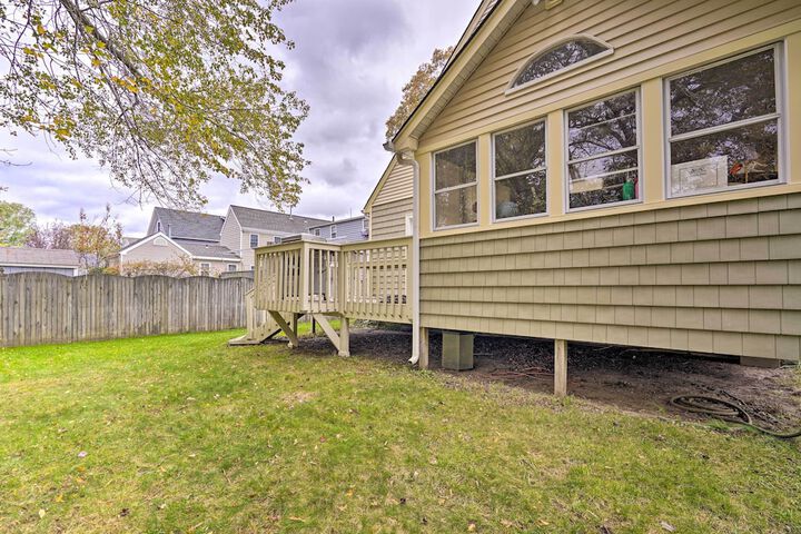 Charming Bay Head Retreat - Half-mi to Beach!
