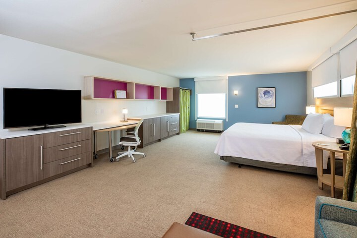 Room 16 of 26