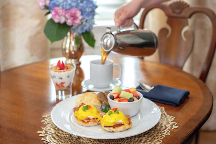Breakfast/Coffee Service 121 of 141