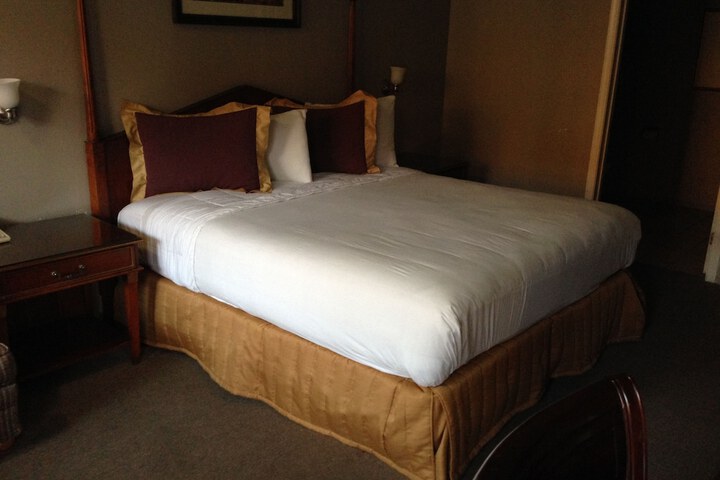 Room 18 of 35