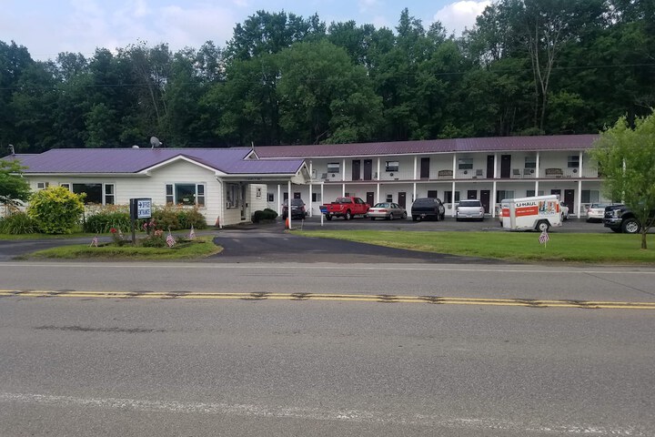 Hotel 4 of 36