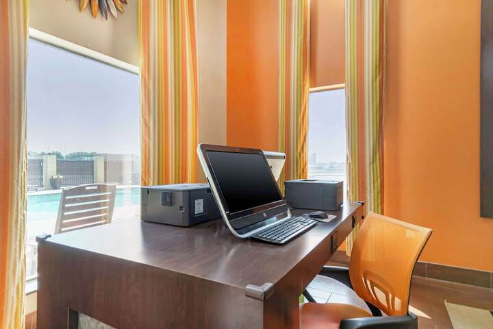 Best Western Inn & Suites