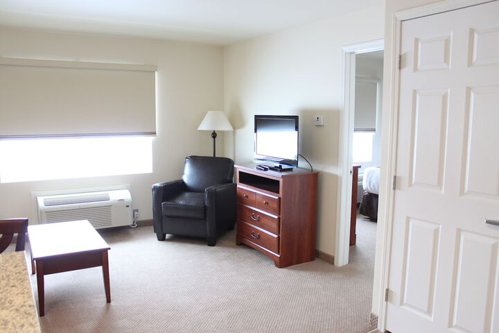 Room 32 of 54