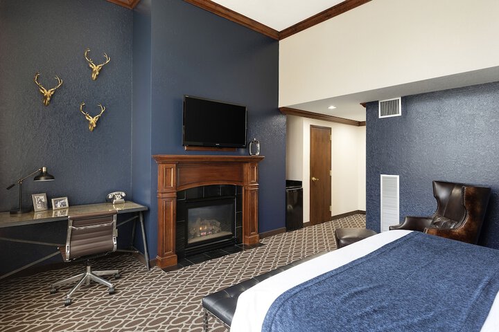 Des Lux Hotel