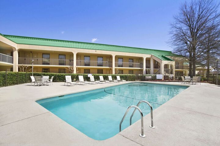 Pool 20 of 81