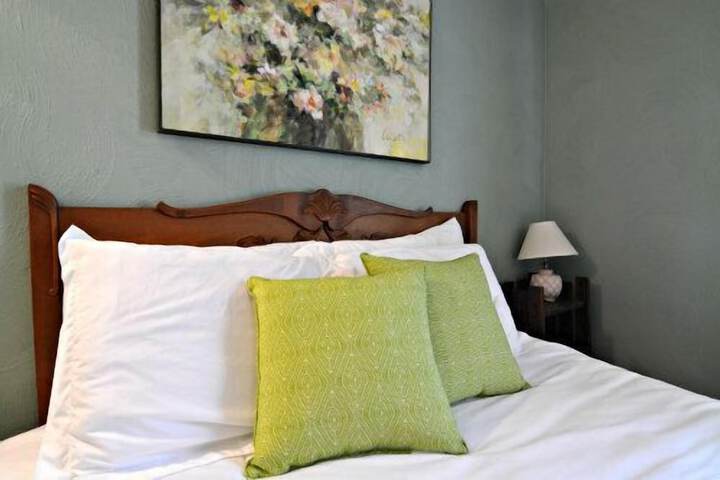 Room 21 of 51