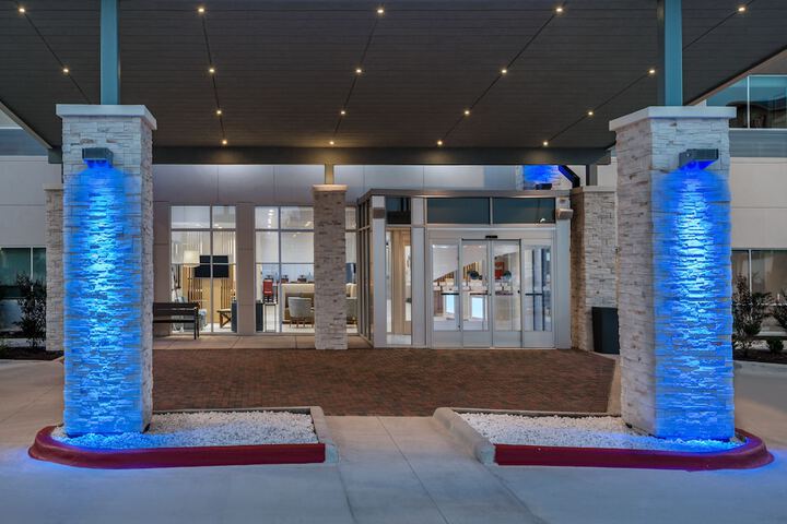 Hotel 4 of 58