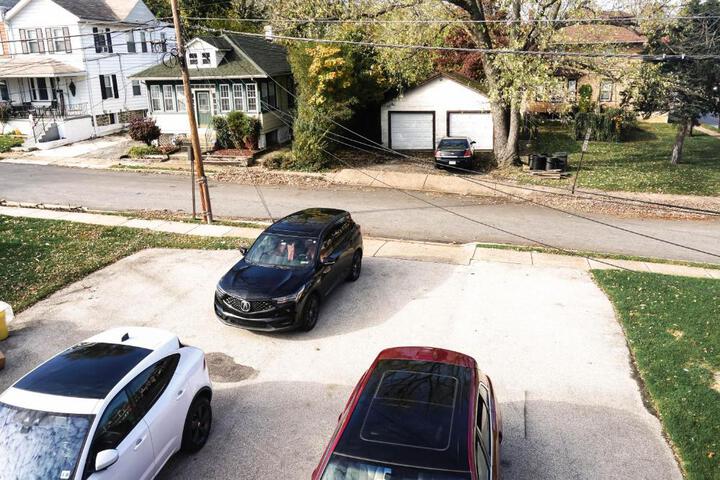 Lincoln Manor - Newly Renovated 1mile from PHL Airport and Sports Stadiums