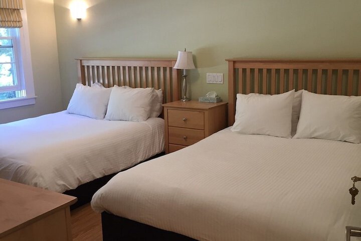 Highland Dell Lodge