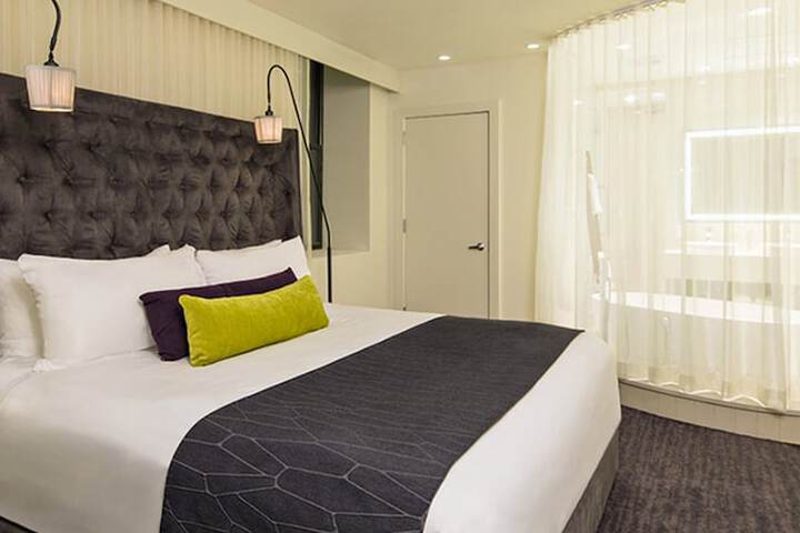 Dream Midtown by Hyatt