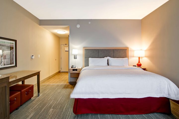 Room 30 of 44