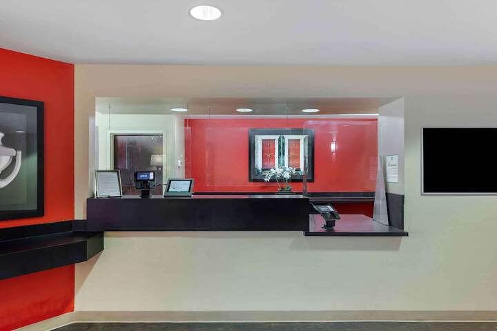 Hotel Interior 9 of 29