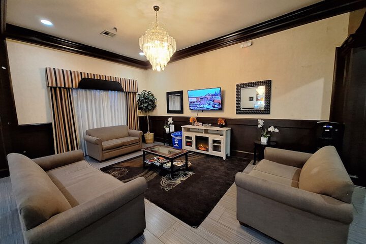 Hotel Interior 7 of 34