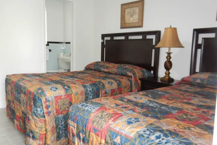 Room 98 of 105