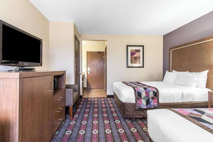 Room 34 of 42