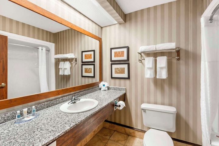 Room 14 of 35
