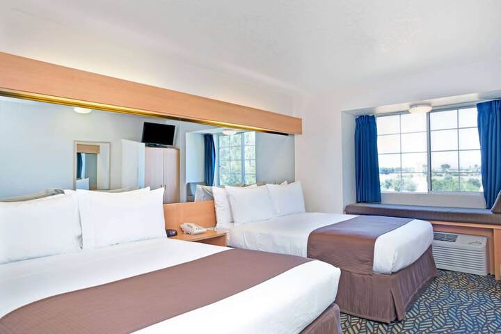 Microtel Inn & Suites by Wyndham Morgan Hill / San Jose Area