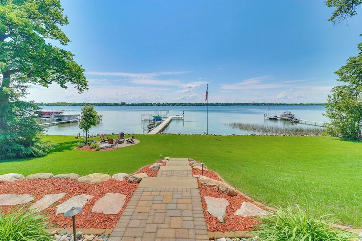Lakeside Alexandria Retreat w / Deck + Boat Dock!