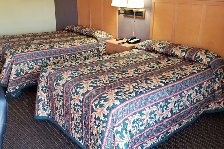 Room 13 of 17