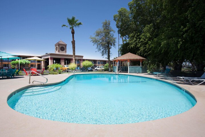 Pool 2 of 43