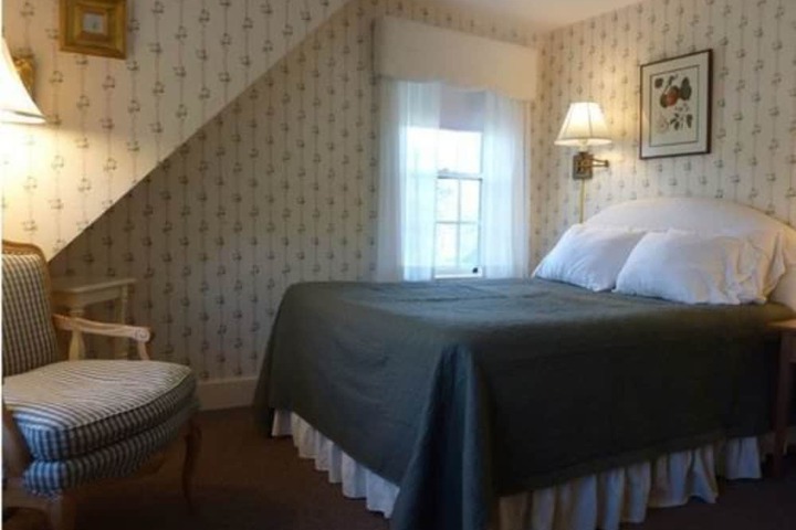 Room 91 of 104