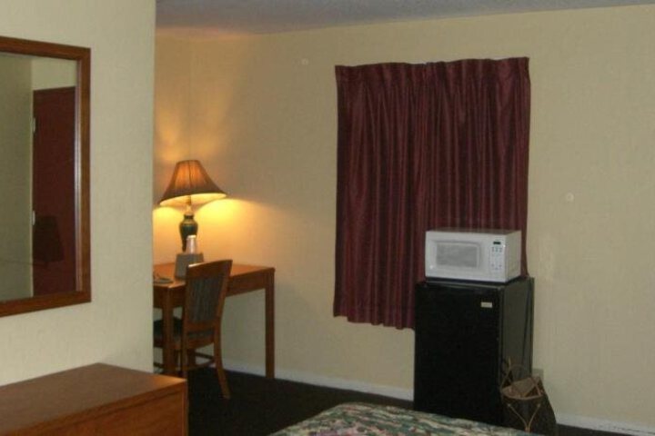METRO INN MOTEL