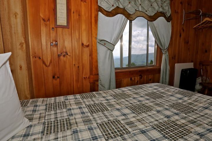 Alpine Inn