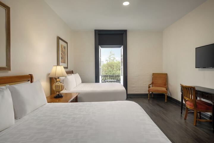 Room 19 of 35