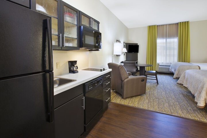 Room 36 of 40