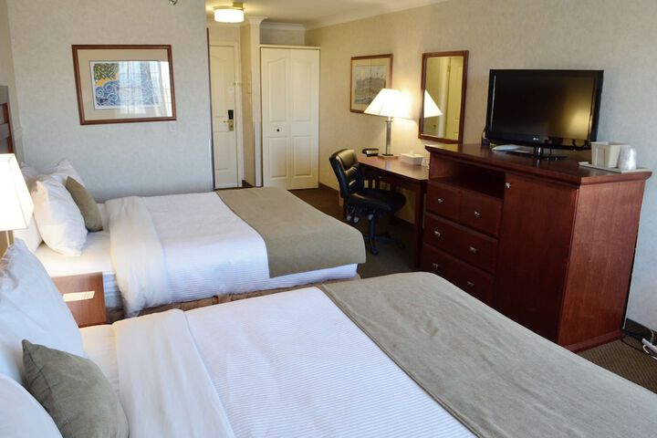 Room 12 of 38