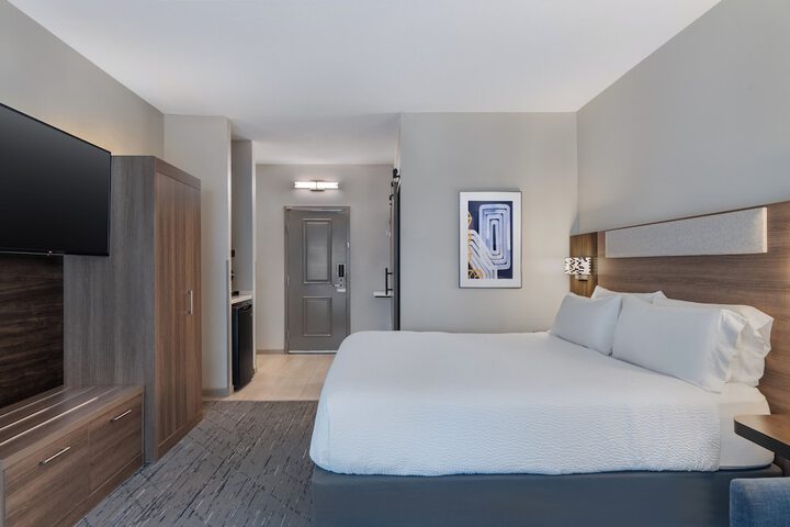 Holiday Inn Express North Palm Beach-Oceanview by IHG
