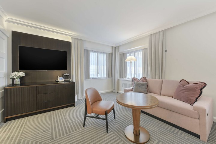 Room 54 of 125