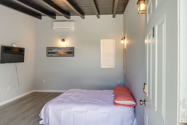 6 Mi to Frazier Mountain: Cozy Studio Retreat