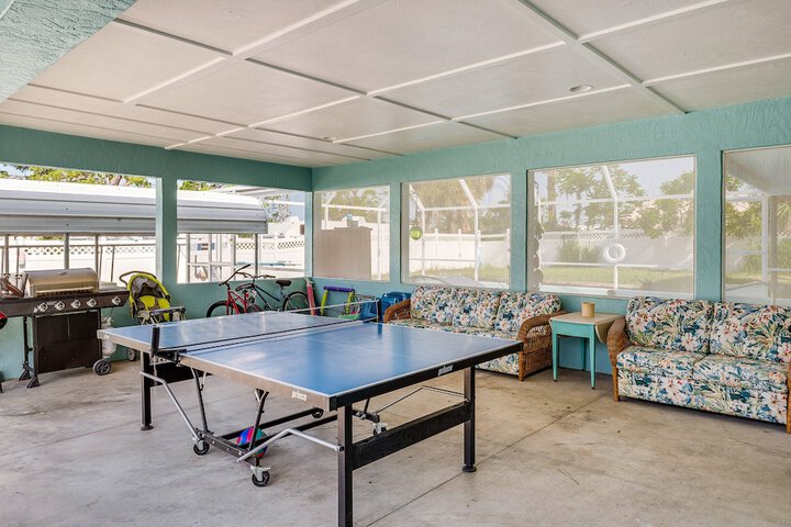 Englewood Escape Near Beaches: Pets Welcome!