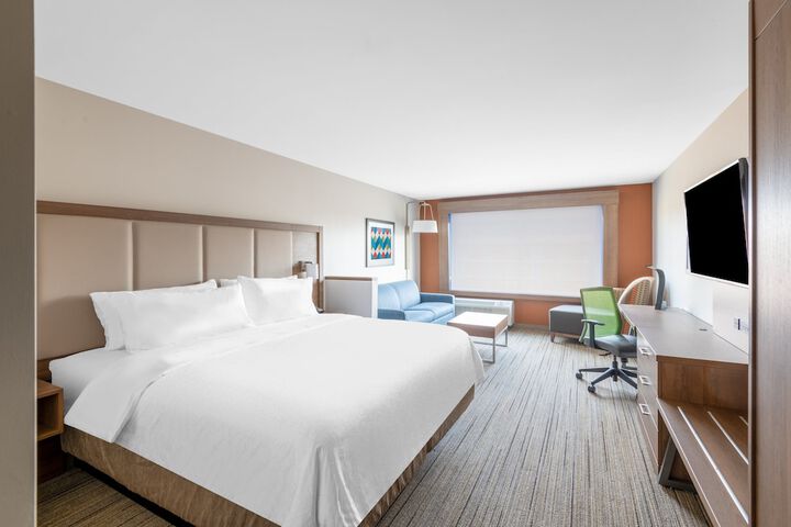 Room 75 of 148