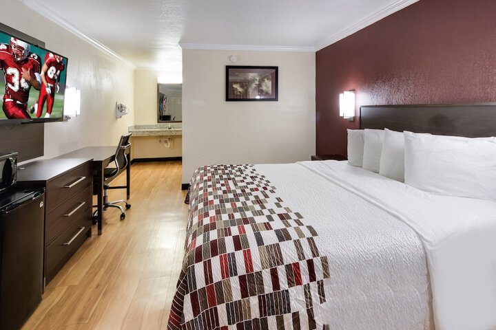 Room 26 of 36