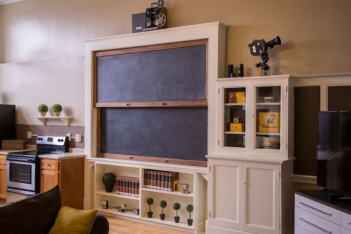 Room 154 of 185