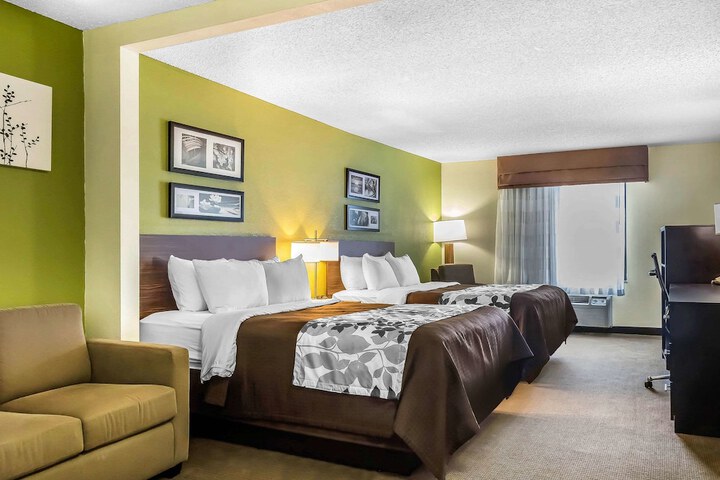Room 15 of 43