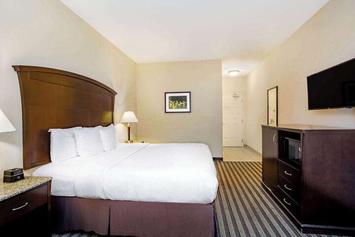Room 31 of 44