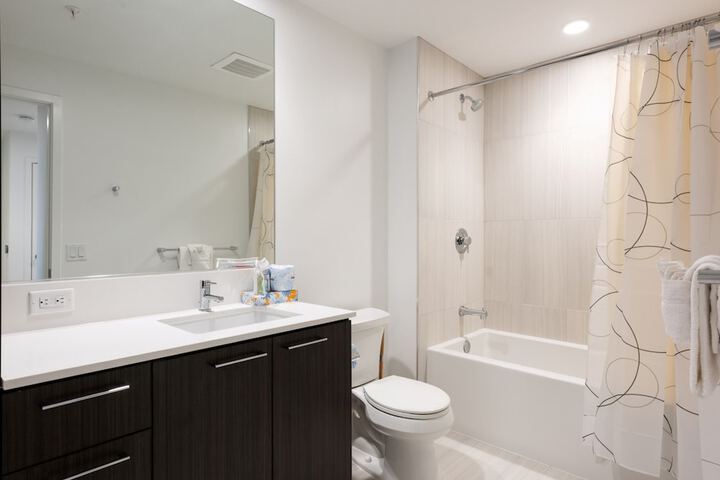 Global Luxury Suites at Reston Town Center