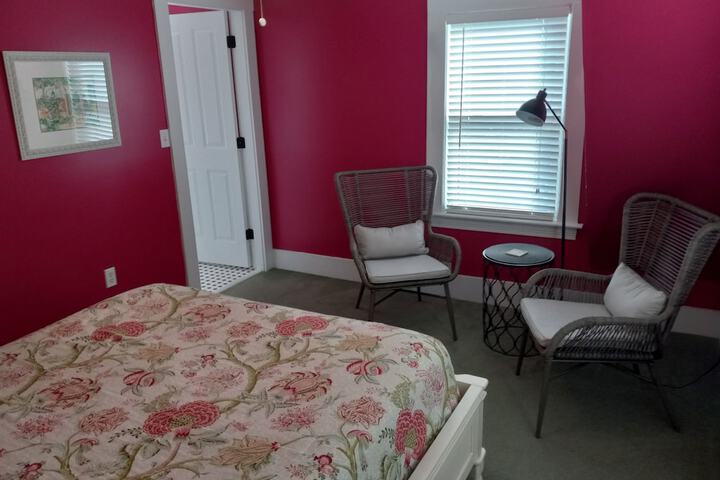Room 28 of 37