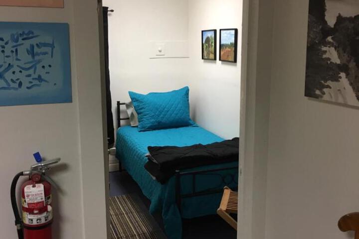 Art Gallery Hostel