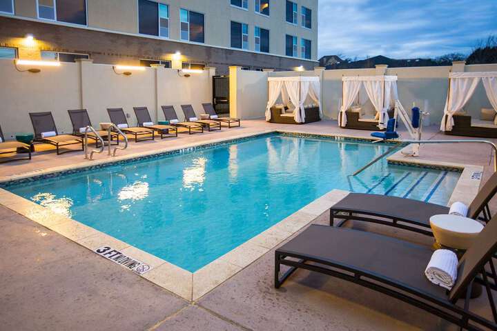 The Southlake Hotel