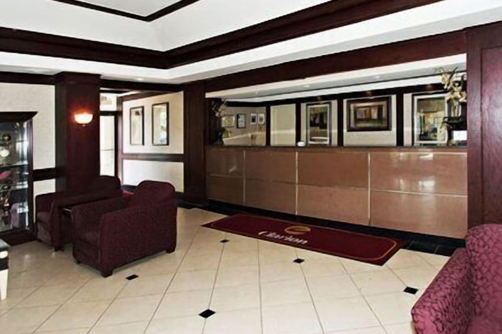 Hotel Interior 11 of 33